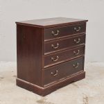 1591 4281 CHEST OF DRAWERS